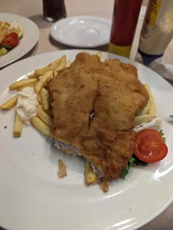 Leckeres Schnitzel in Österreich.
