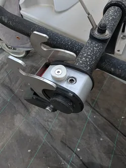 Wieder am Fahrradträger montiert.